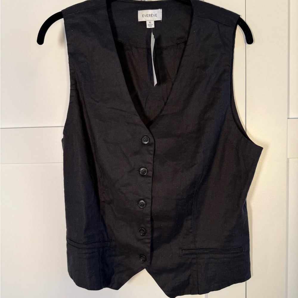 Evereve Black Button-Down Vest Top